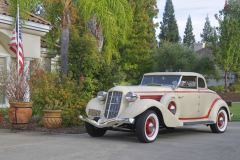 18-11-02-1935-Auburn-Coupe-851-parked-in-driveway-of-home-in-Granite-Bay-CA-2-_MG_1928